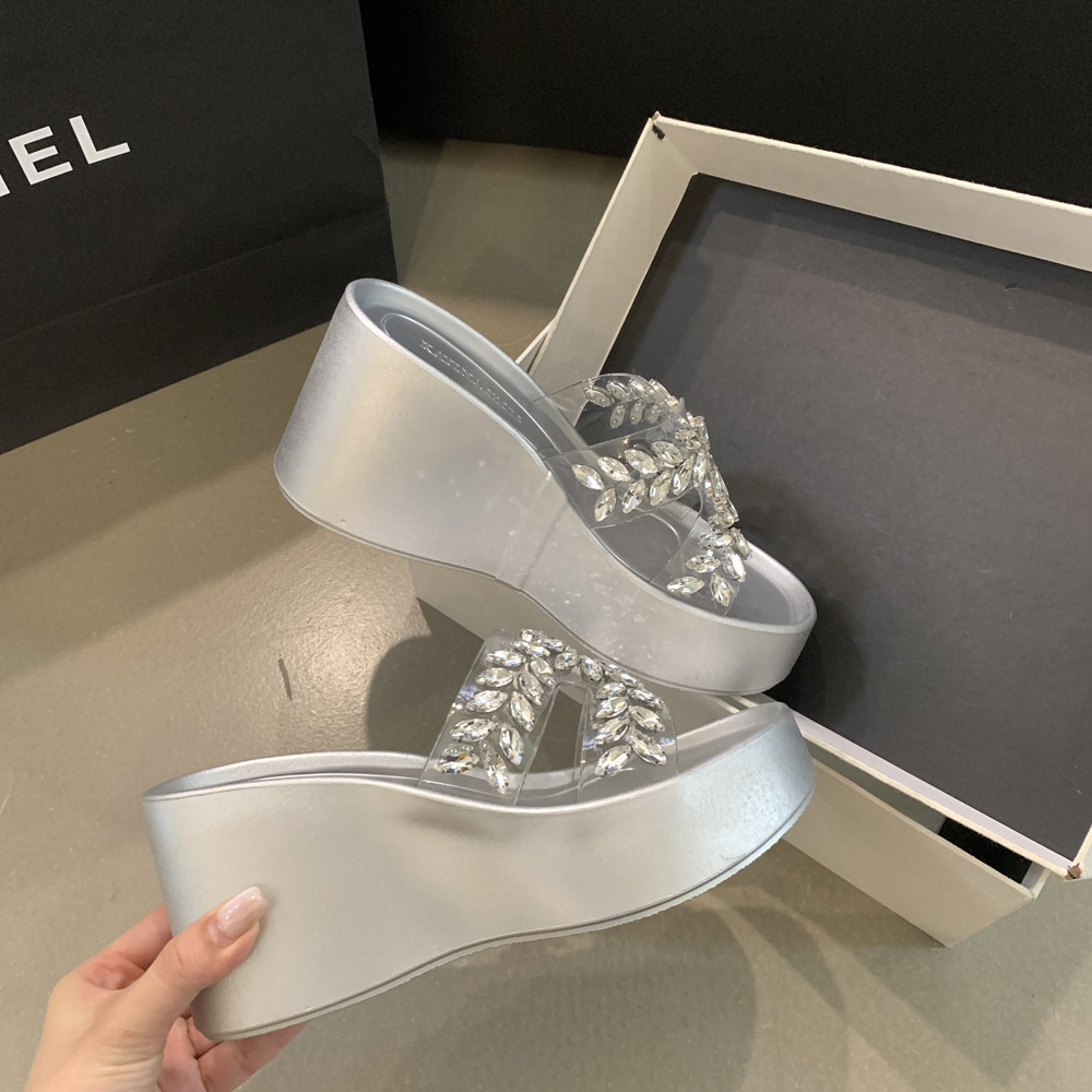 All-match wears outside fashion rhinestone slippers for women