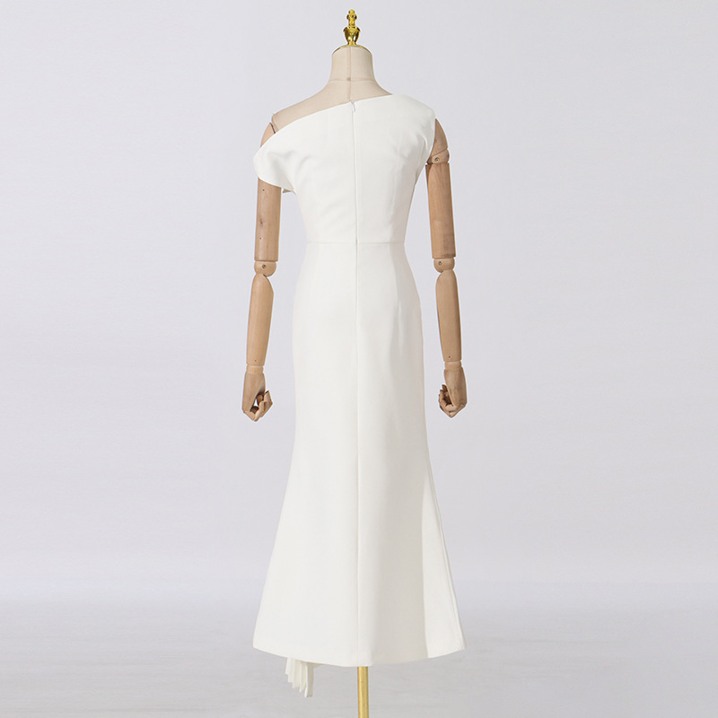 Temperament ladies fold dress slim white summer evening dress