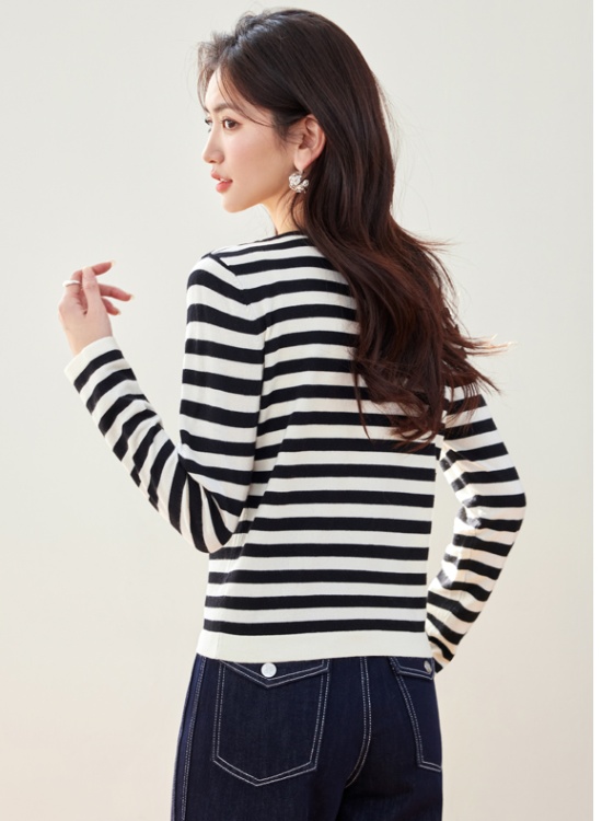 Pseudo-two autumn sweater France style tops