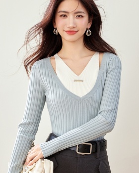 Pseudo-two tops fashion sweater for women