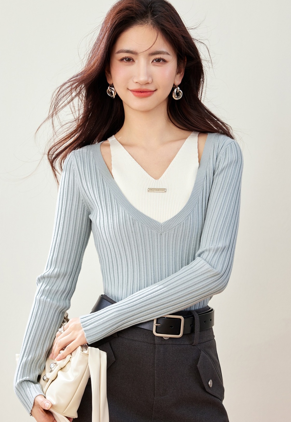 Pseudo-two tops fashion sweater for women