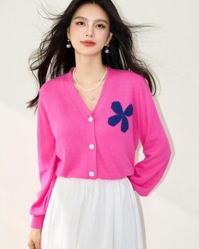 V-neck pink sweater Western style fashion cardigan
