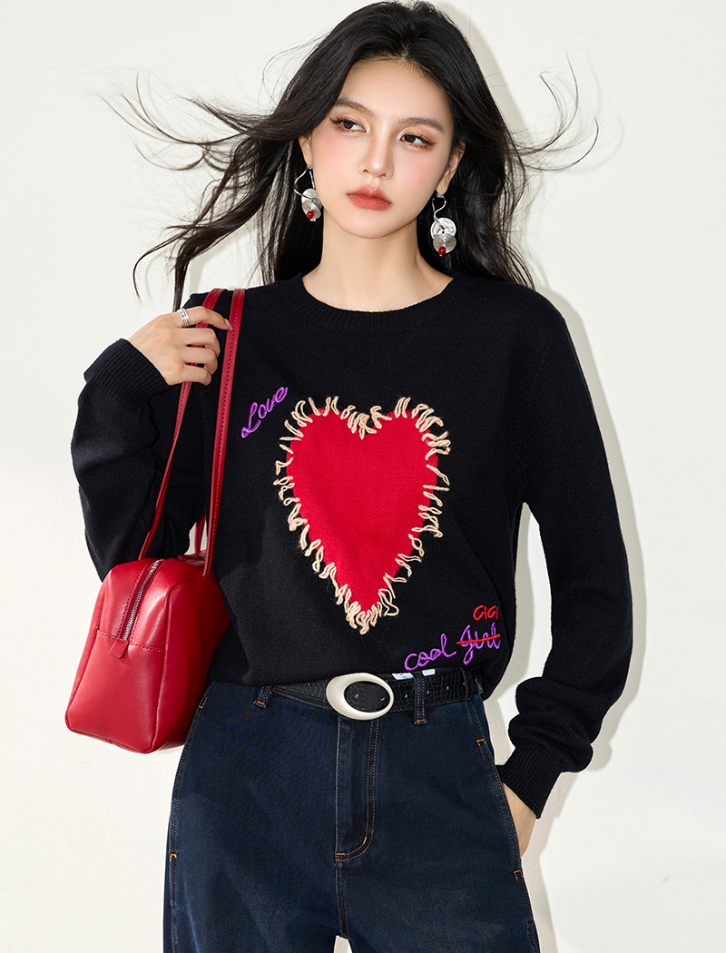 Niche heart tops bottoming sweater for women