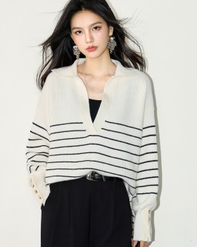 Pullover stripe tops lazy sweater