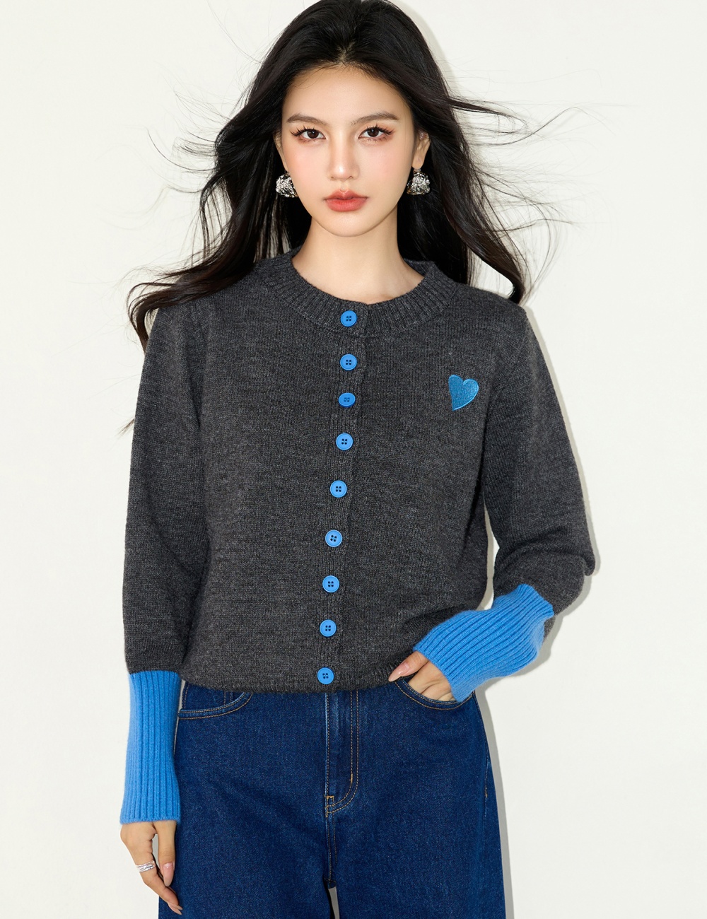 Knitted heart sweater single-breasted coat for women