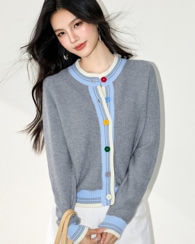 No deformation sweater