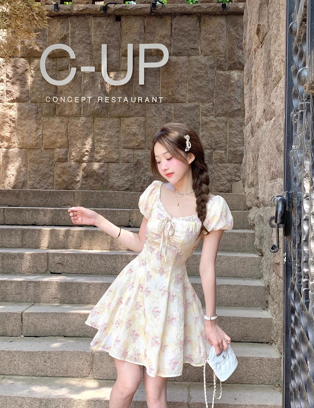 Short sleeve floral puff sleeve yellow France style dress