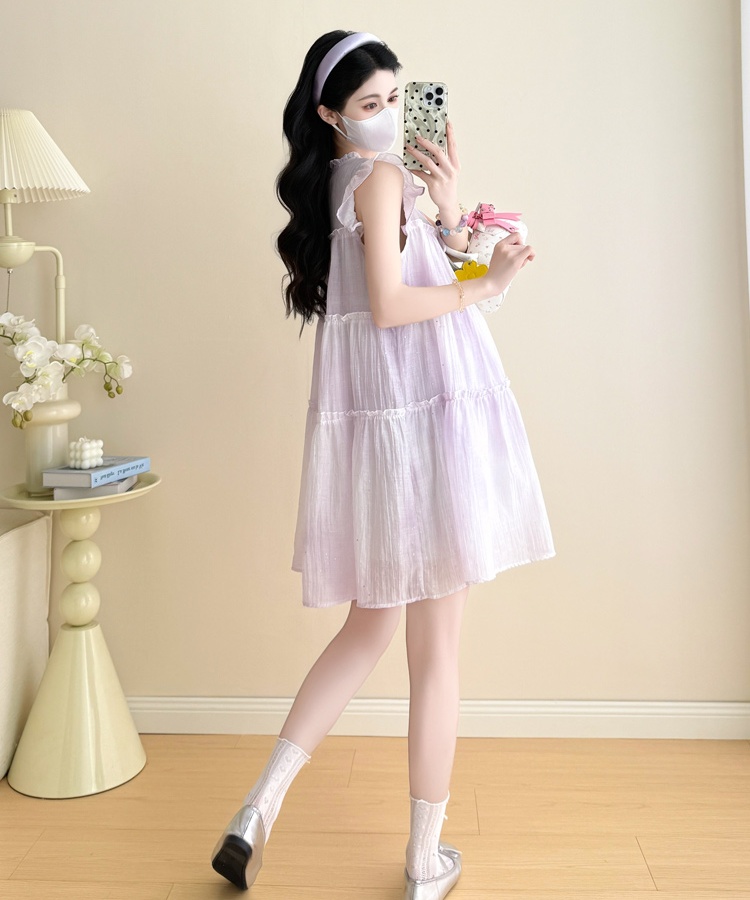 Show young blooming maternity clothing summer dress