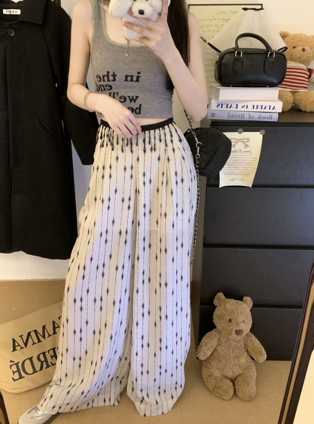 Thin printing waist chains lazy white wide leg pants