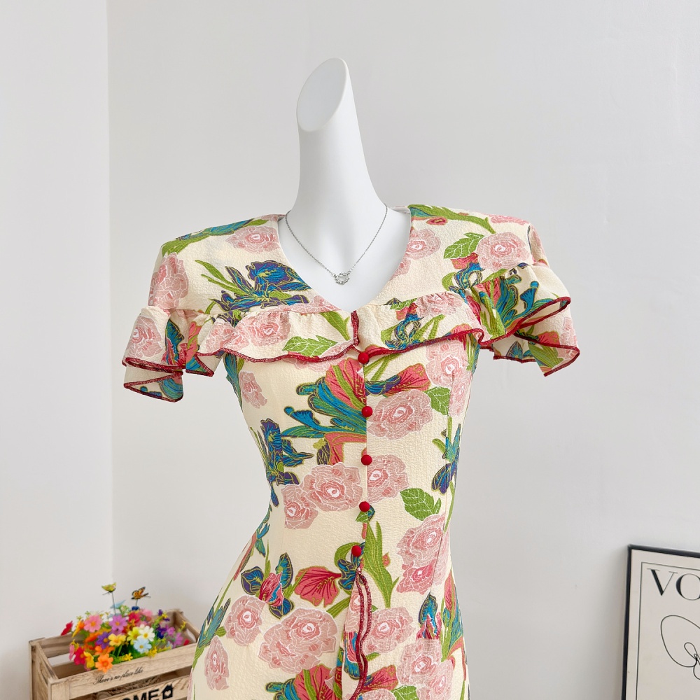 Cape collar temperament dress pinched waist long dress