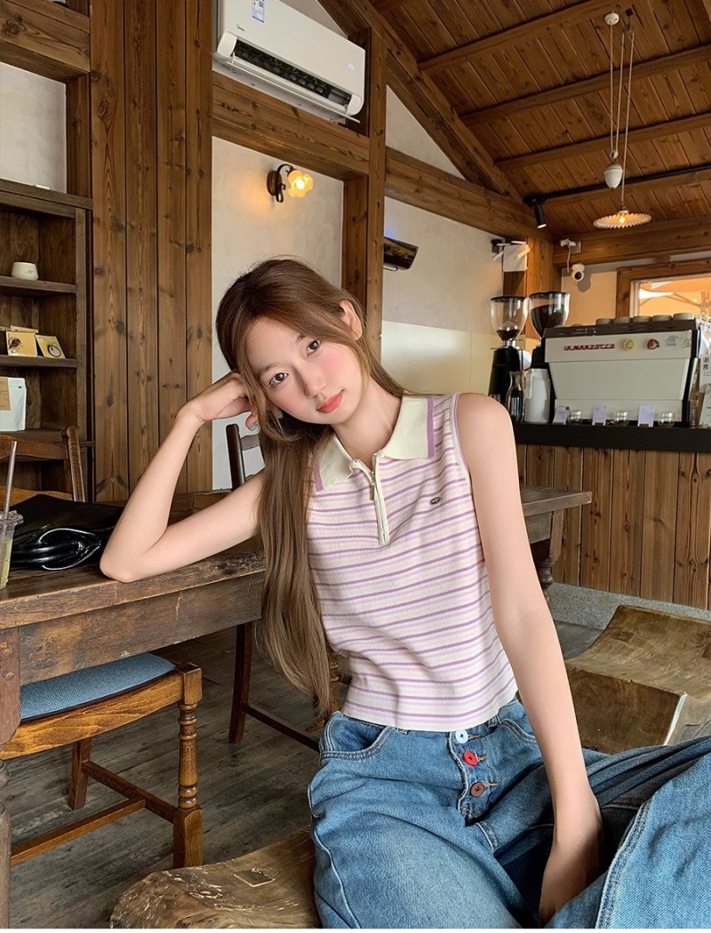 Sleeveless slim knitted waistcoat lapel short tops for women