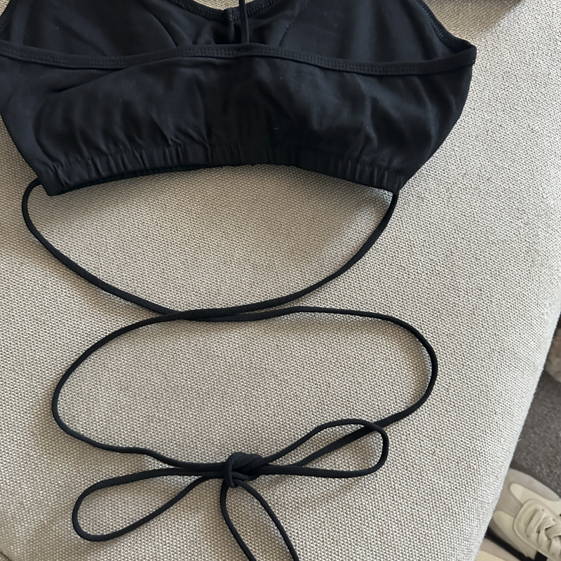 Sexy short slim spicegirl cross halter enticement tops for women