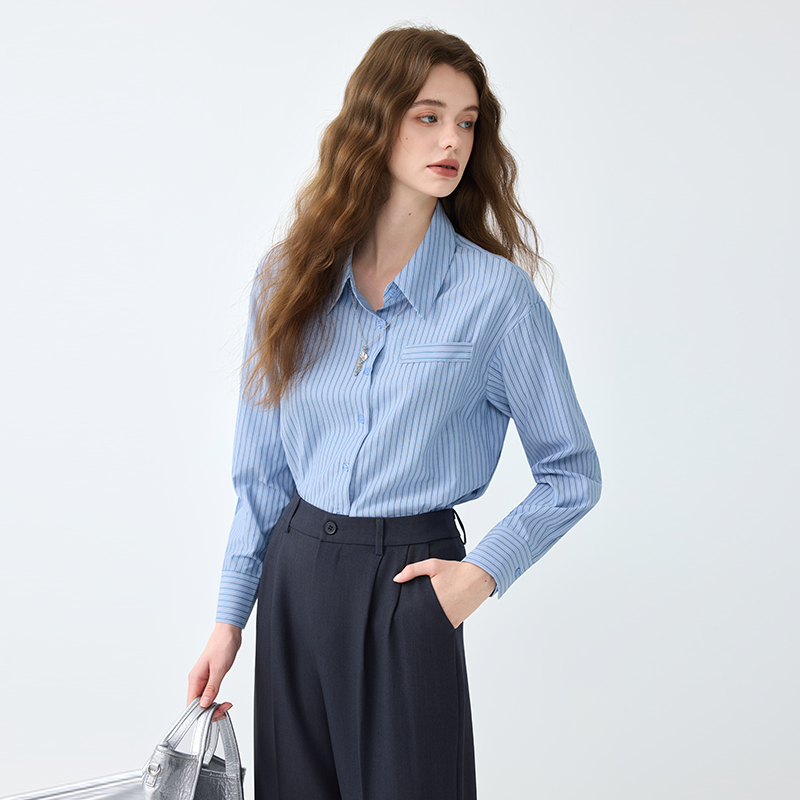 Spring and summer profession uniform blue shirt