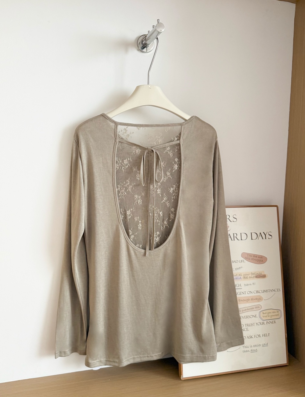 Hollow back long sleeve T-shirt slim summer tops