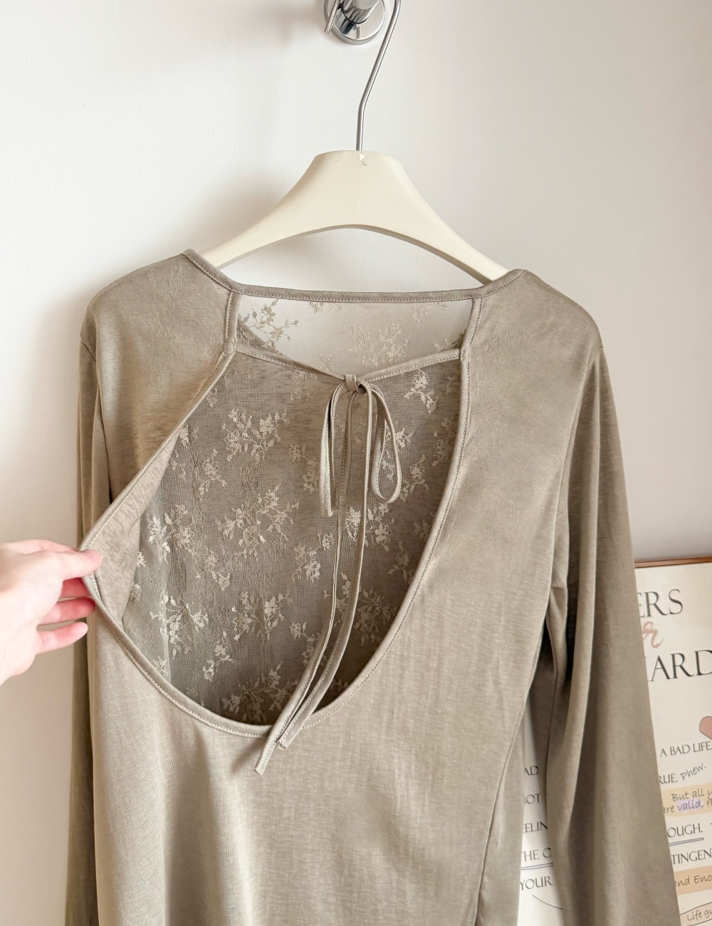 Hollow back long sleeve T-shirt slim summer tops