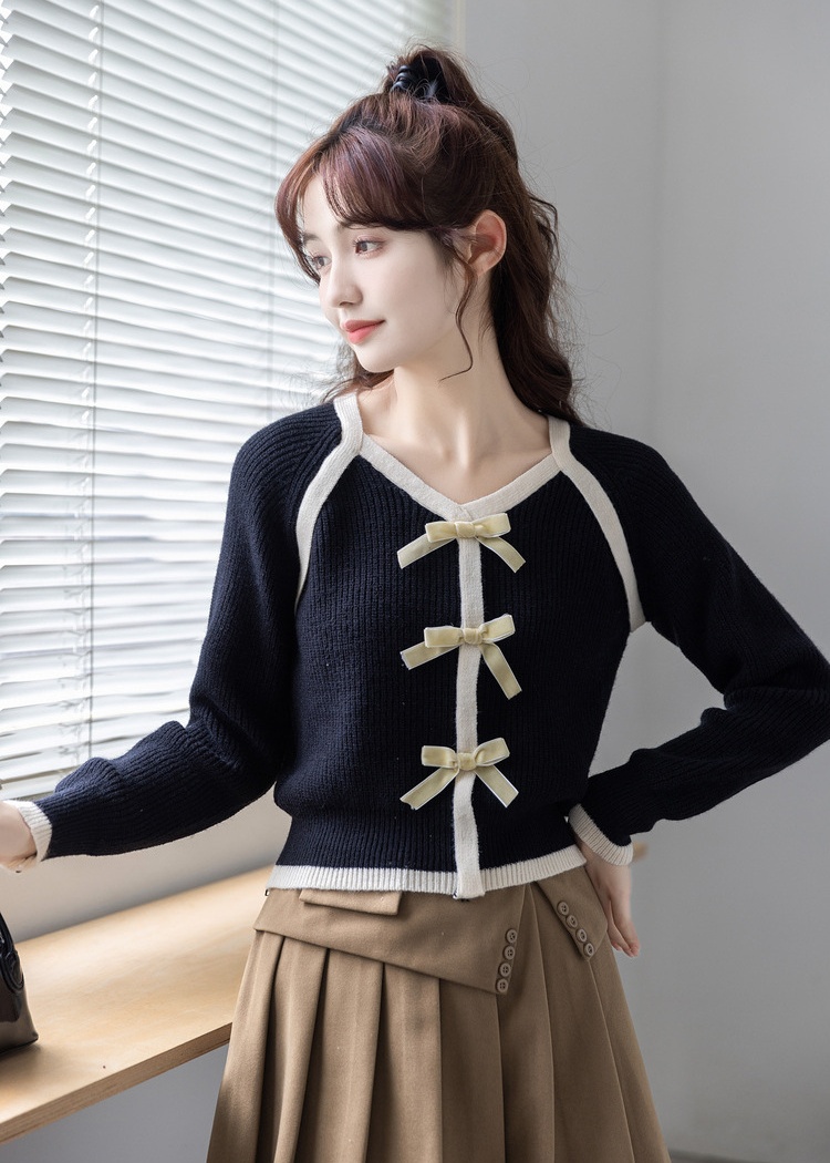 Autumn and winter sweater bottoming shirt for women