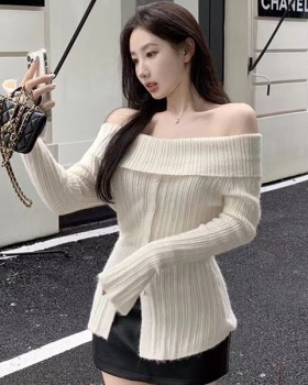 Autumn and winter wool flat shoulder sweater