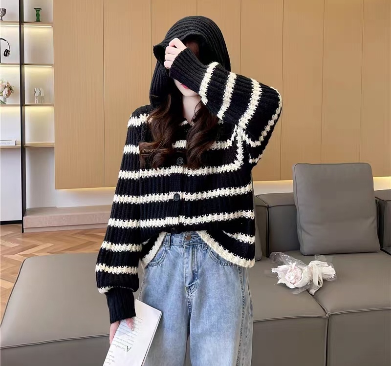 Knitted hooded coat black-white Casual cardigan for women