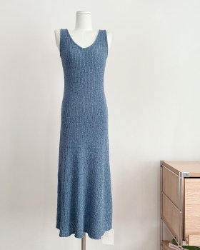 Knitted slim V-neck dress sleeveless summer long dress