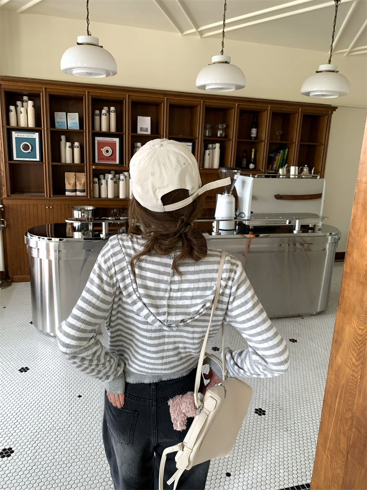 Show young slim thin coat zip summer hoodie for women