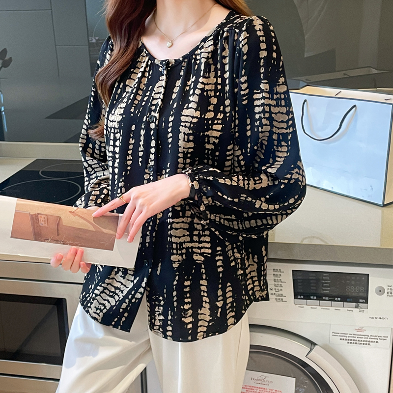 Round neck printing floral shirt loose long sleeve slim tops