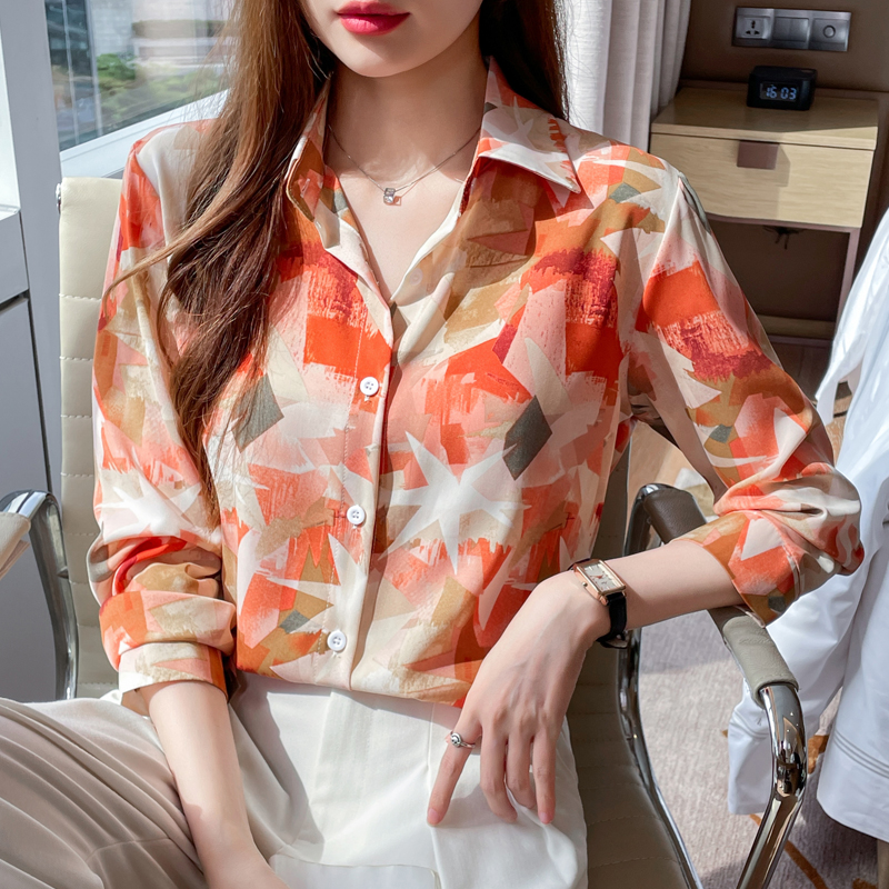 Loose long sleeve chiffon printing shirt for women
