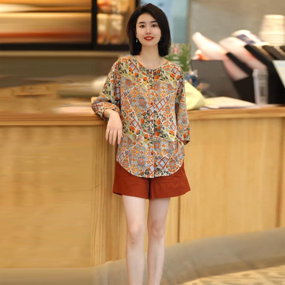 Large yard long sleeve shirt loose round neck chiffon shirt