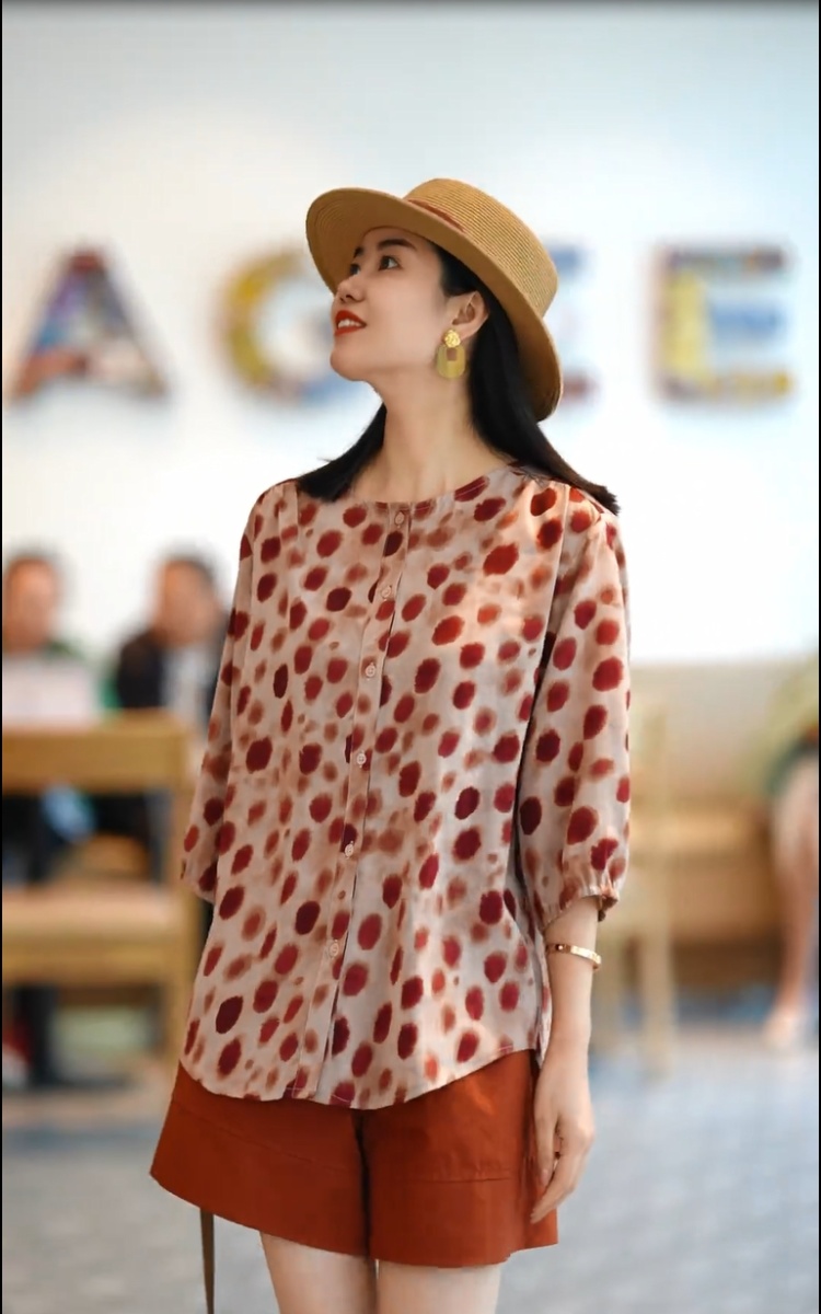 Large yard printing tops puff sleeve shirt for women