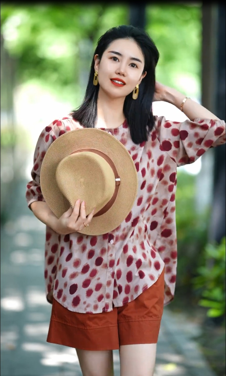Large yard printing tops puff sleeve shirt for women