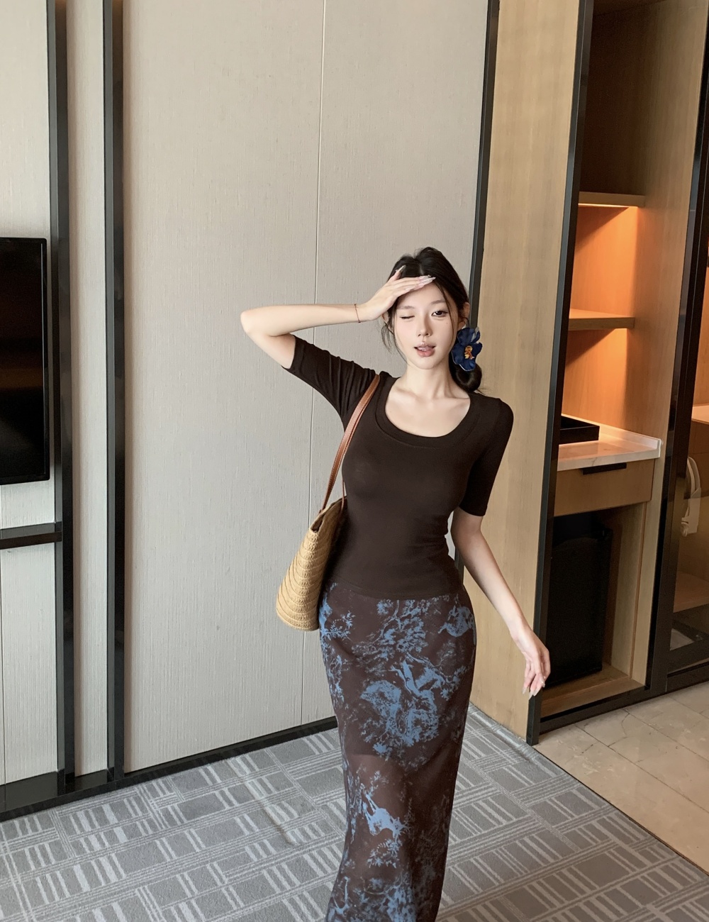 Blooming slim long skirt tender tops a set