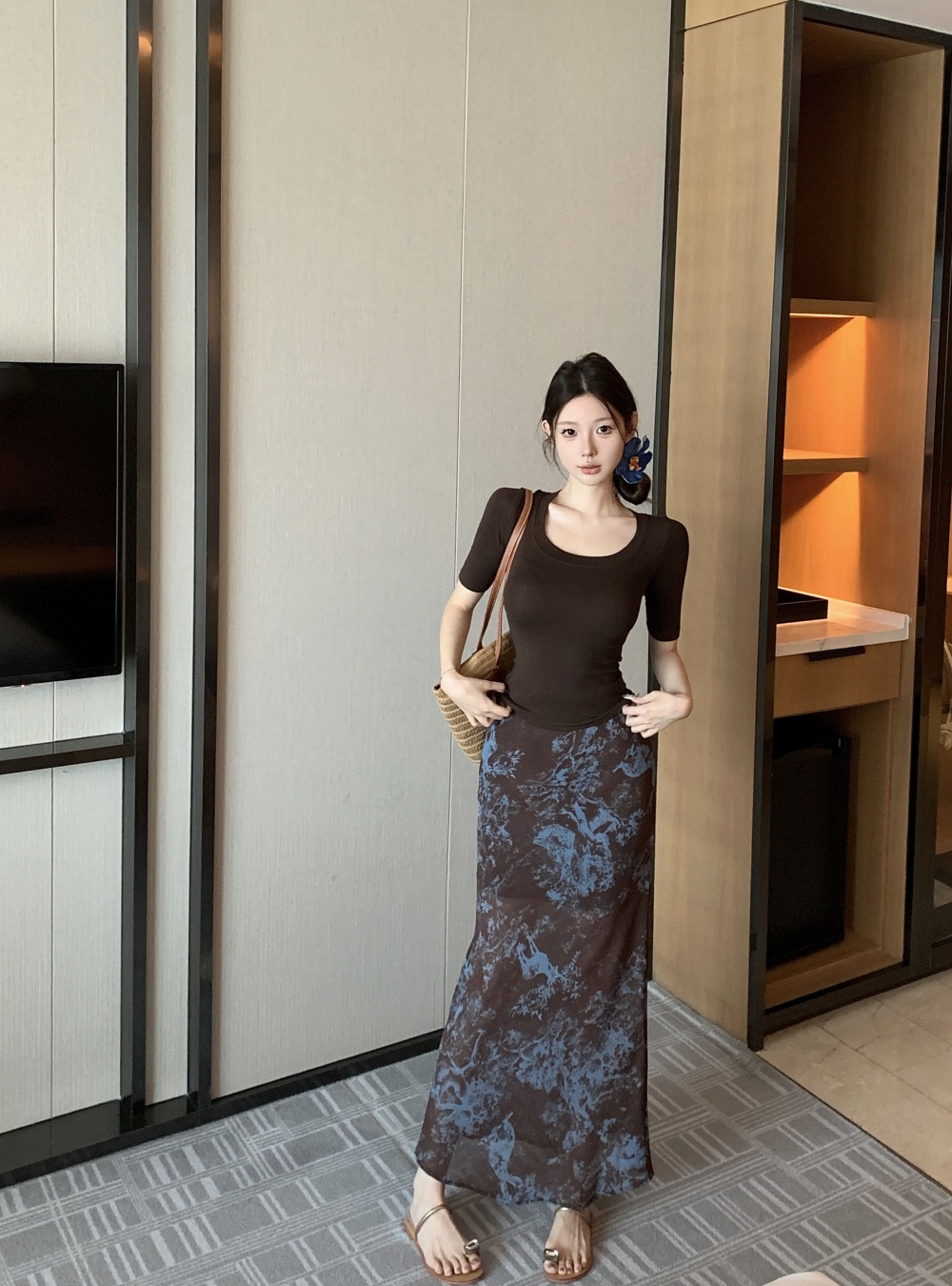 Blooming slim long skirt tender tops a set