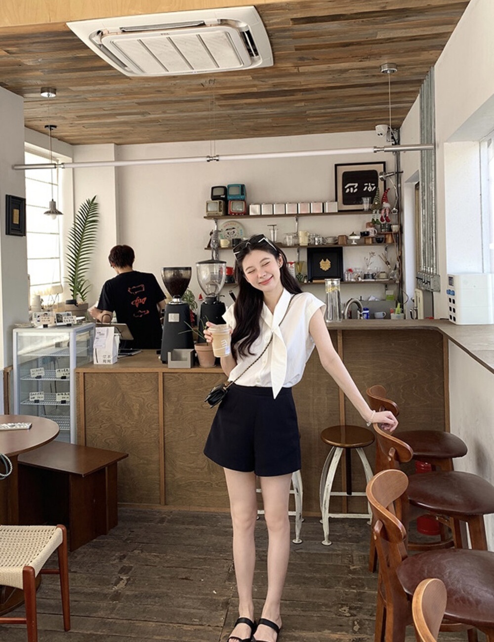 Summer loose tops led white small shirt for women