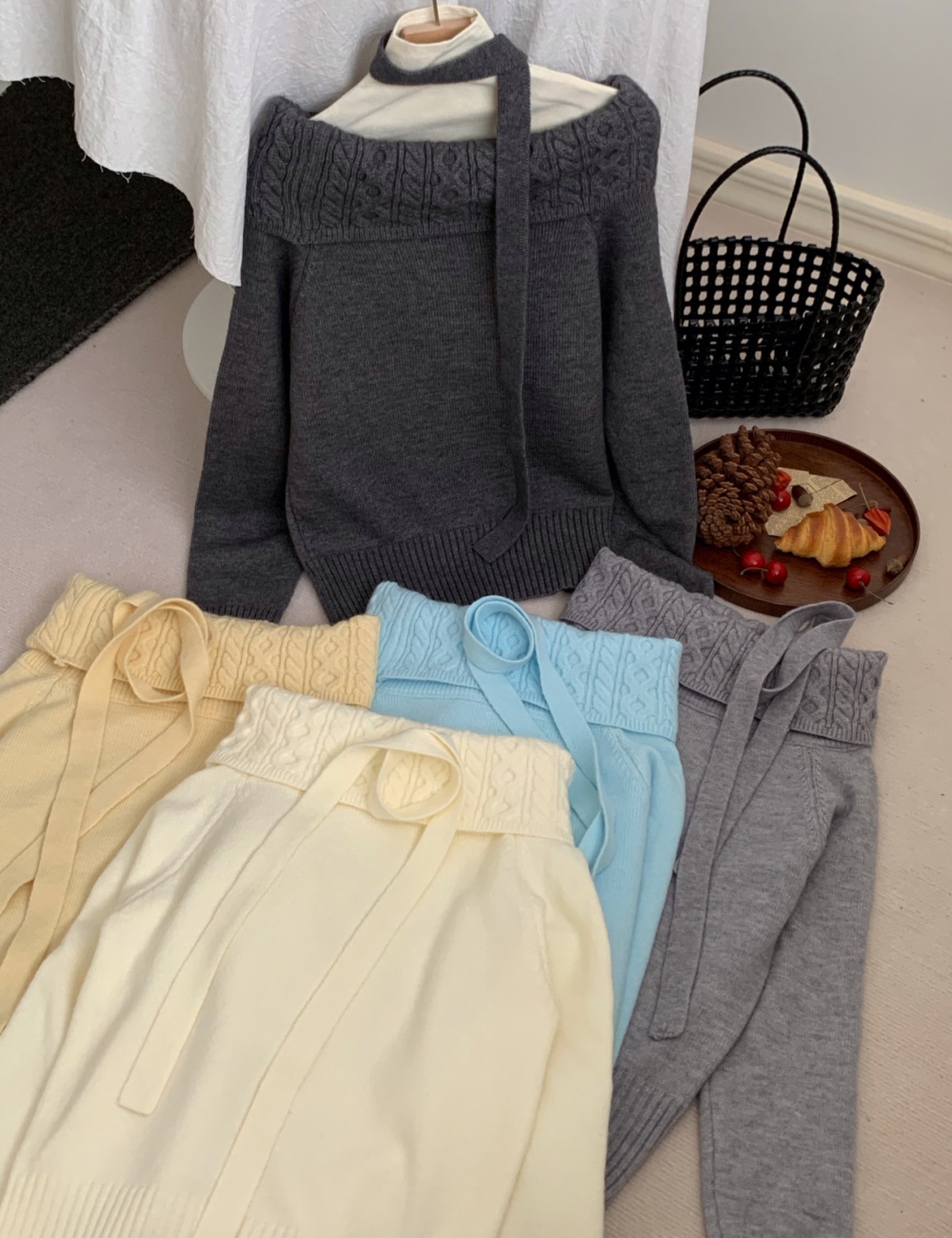 Flat shoulder niche tops gray long sleeve sweater