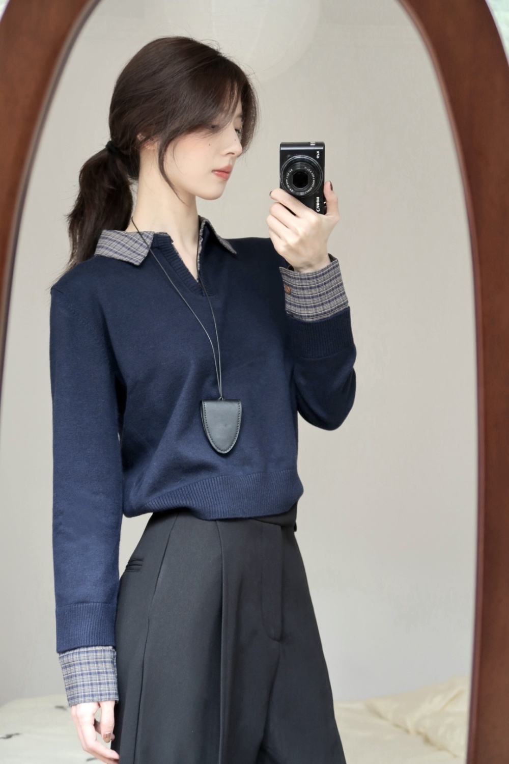 Spring knitted bottoming shirt Pseudo-two lapel tops