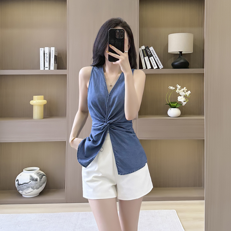 Sleeveless retro V-neck high waist denim slim tops