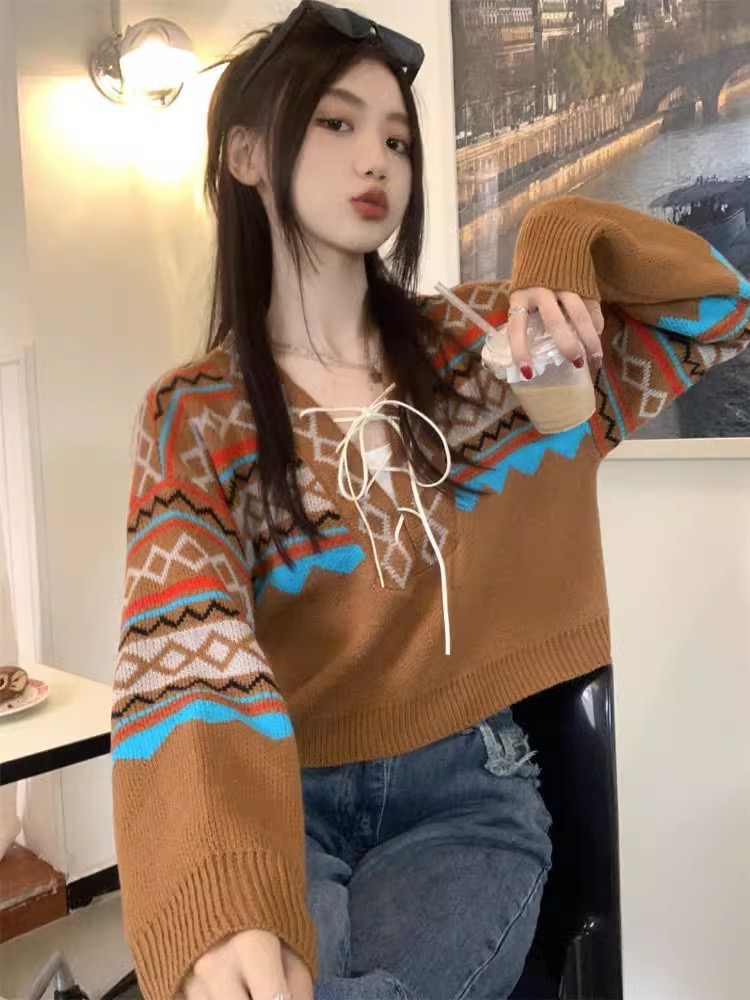 Mixed colors frenum long sleeve sweater