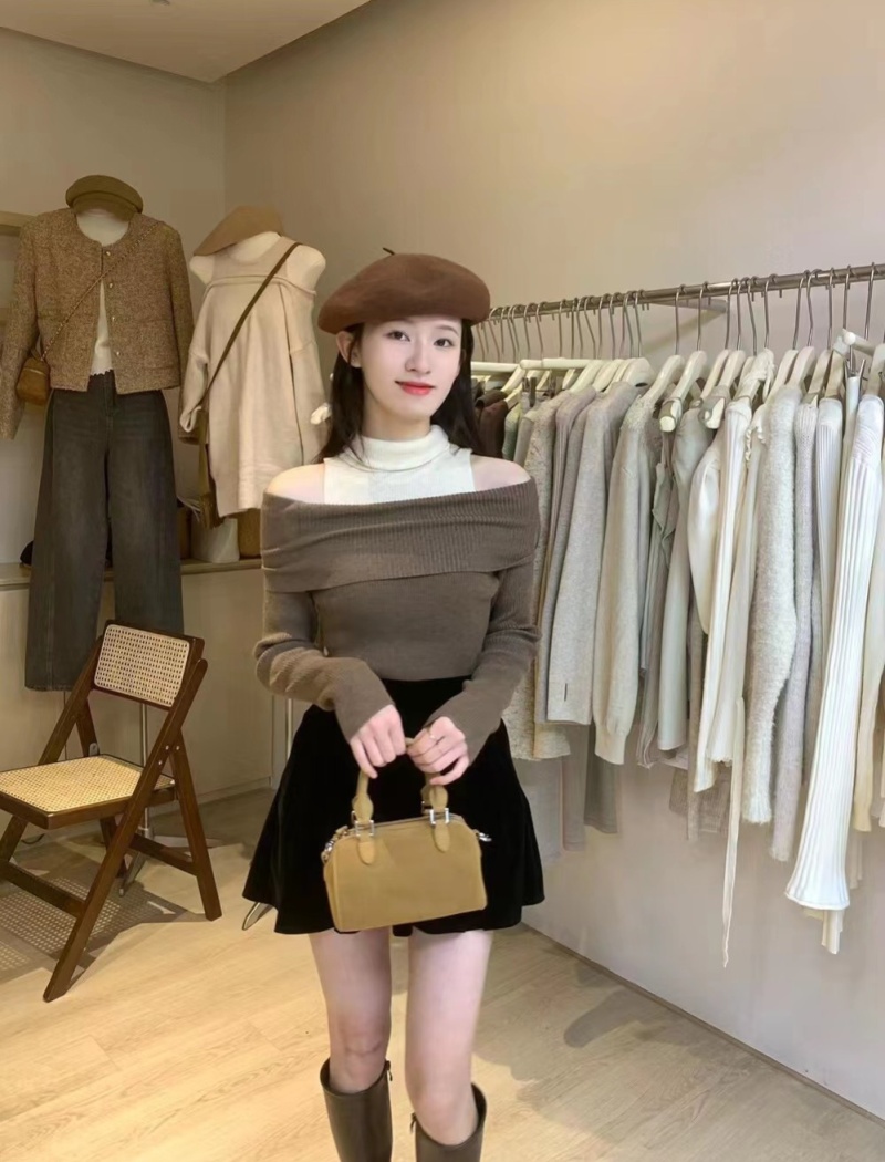 Long sleeve niche slim sweater high collar stripe tops