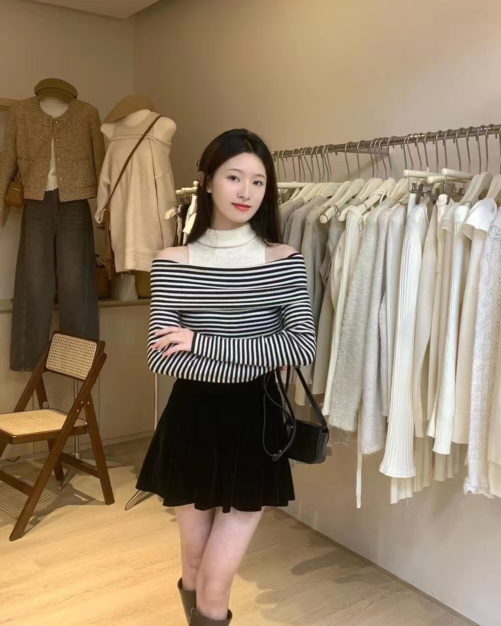 Long sleeve niche slim sweater high collar stripe tops