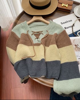 Retro frenum V-neck slim bottoming shirt stripe short knitted tops