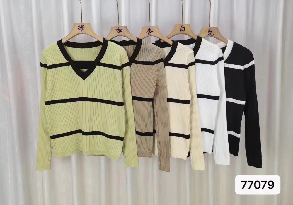 Autumn and winter light Korean style V-neck tops for women