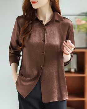 Commuting long sleeve satin loose wrinkle shirt for women