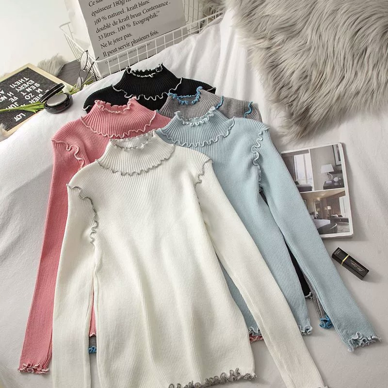 Long sleeve knitted sweet autumn and winter sweater for women