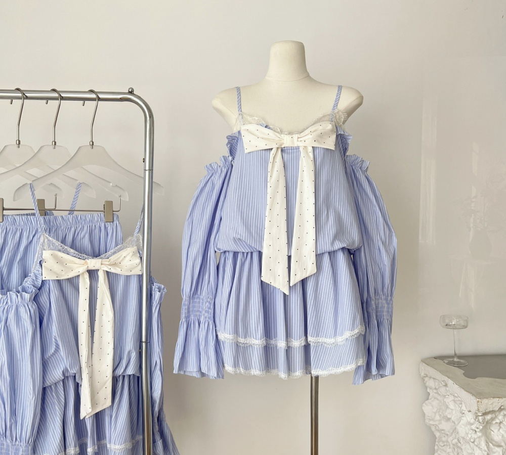 Slim splice bow stripe T-back lace enticement sling dress