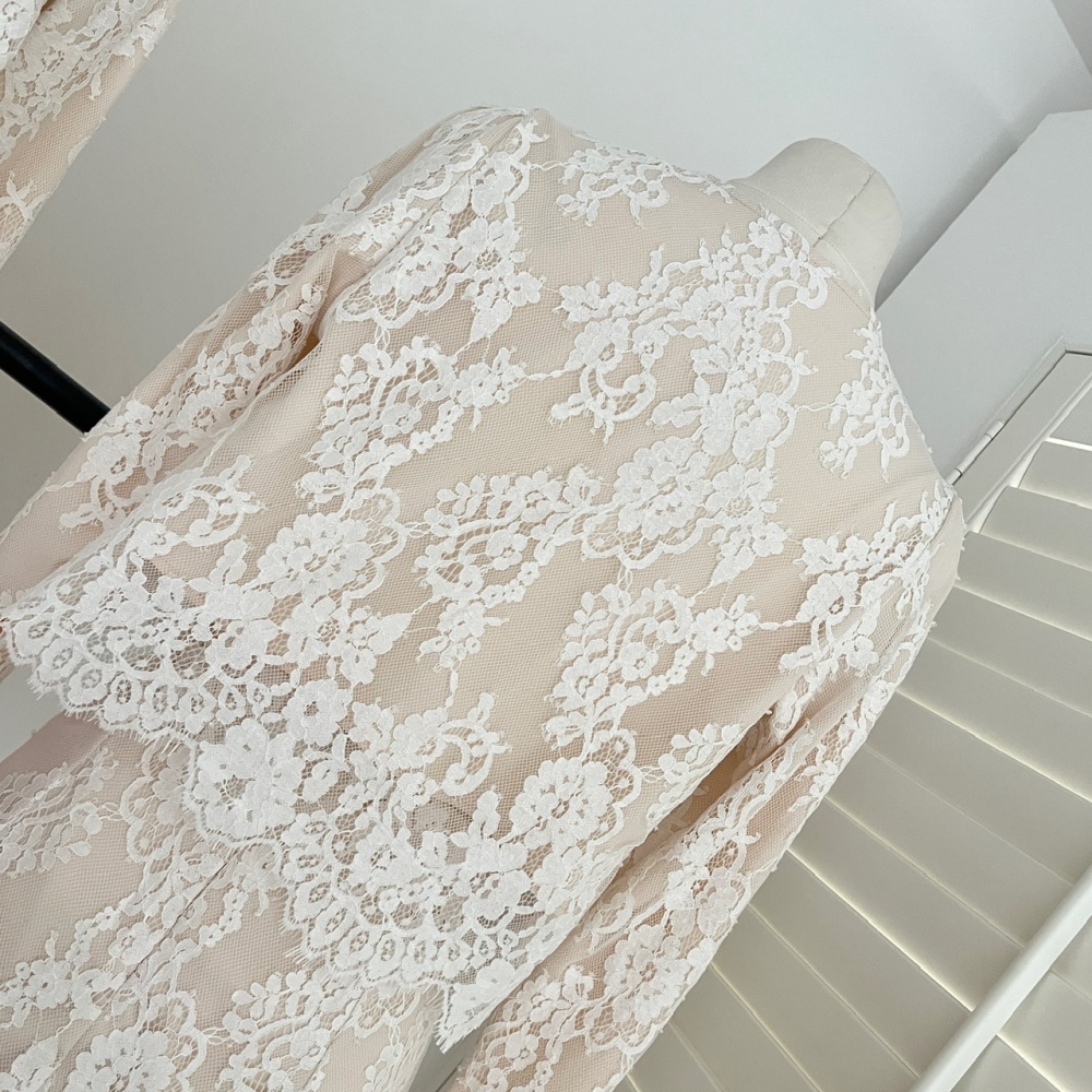 Lace coat refinement shirt a set