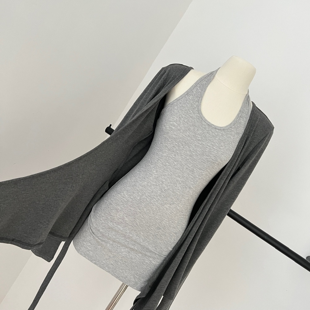 V-neck knitted dress long sleeve halter vest a set