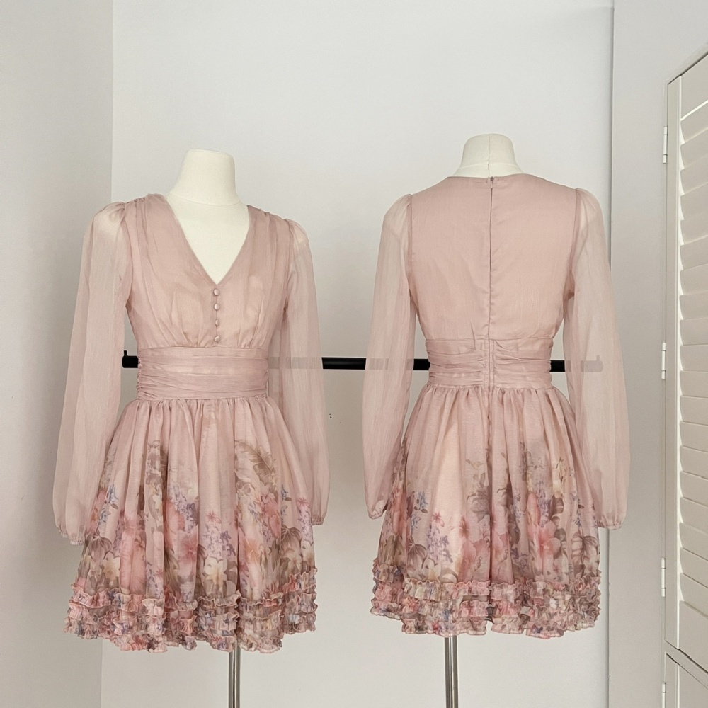 V-neck long sleeve pinched waist colors slim dress