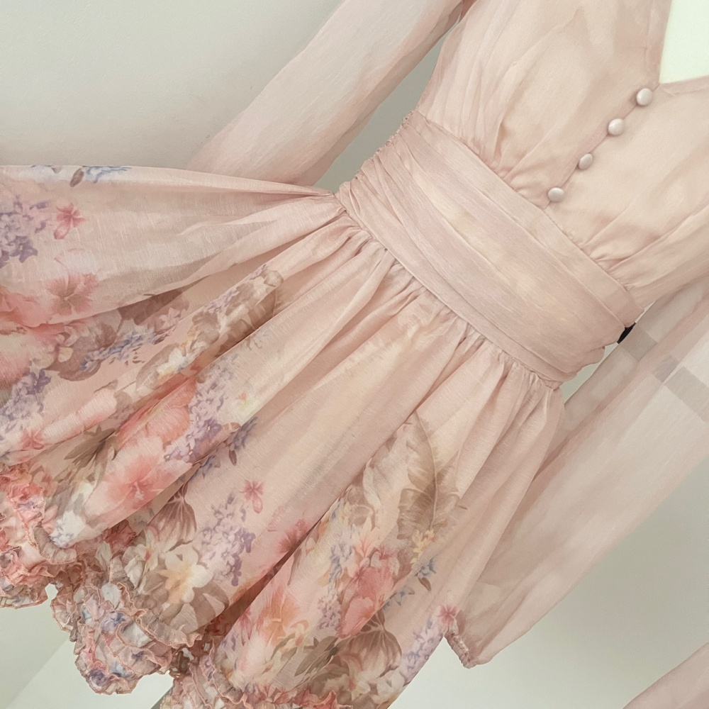 V-neck long sleeve pinched waist colors slim dress