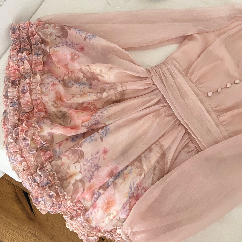 V-neck long sleeve pinched waist colors slim dress
