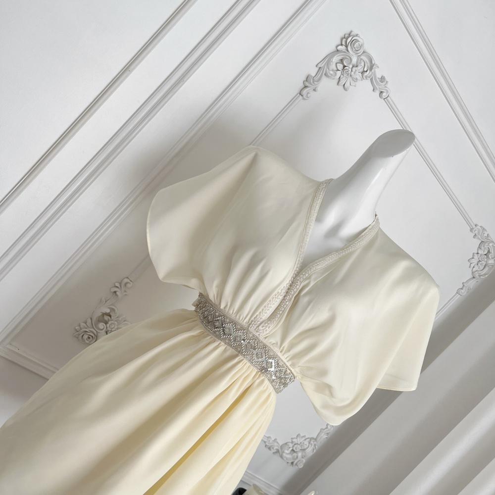 V-neck beading elegant temperament dress for women