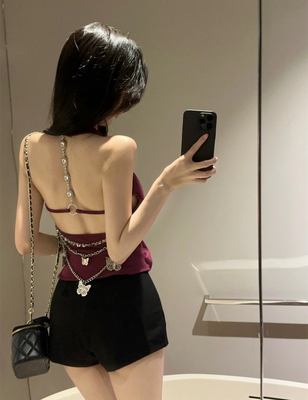 Slim butterfly enticement chain sling halter vest